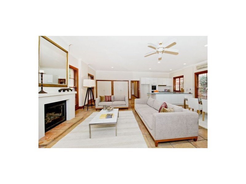 4 STANLEY STREET, Queens Park NSW 2022