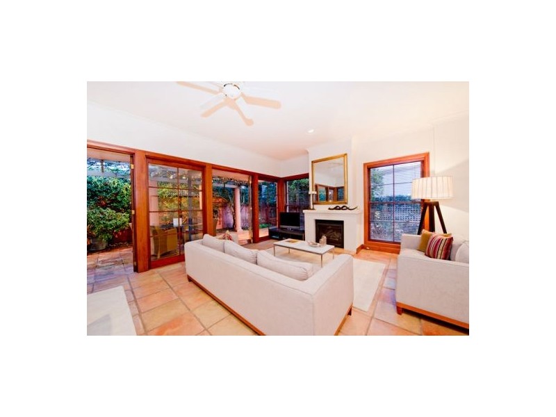 4 STANLEY STREET, Queens Park NSW 2022