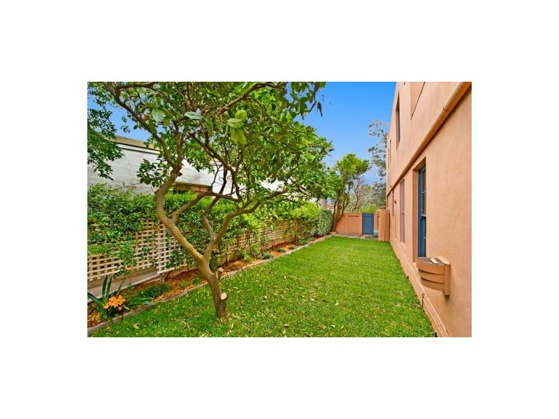 4 STANLEY STREET, Queens Park NSW 2022