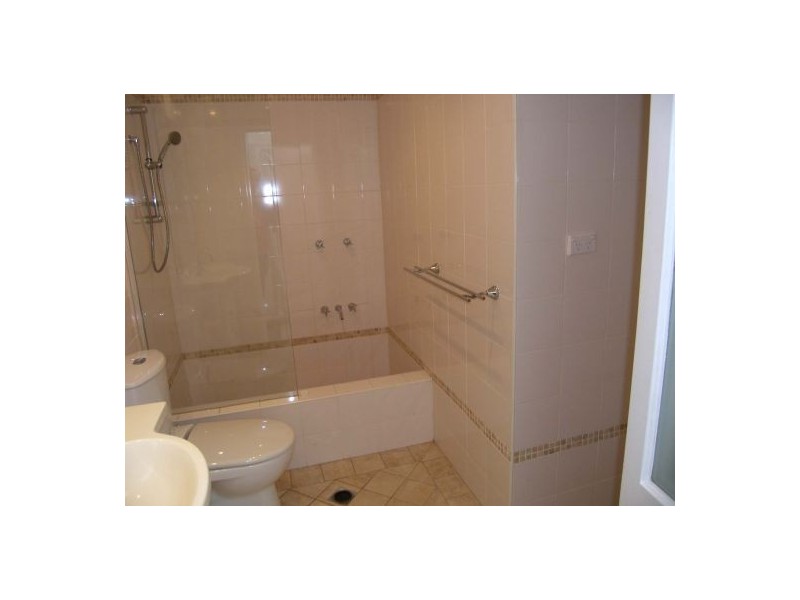 42 WOMERAH AVENUE, Darlinghurst NSW 2010