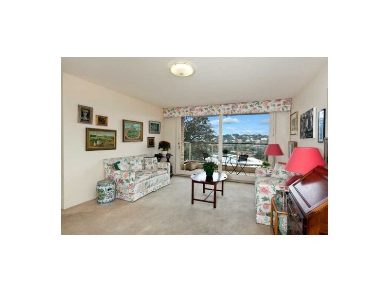 16-16 EASTBOURNE ROAD, Darling Point NSW 2027