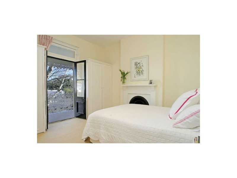 31 HOLDSWORTH STREET, Woollahra NSW 2025