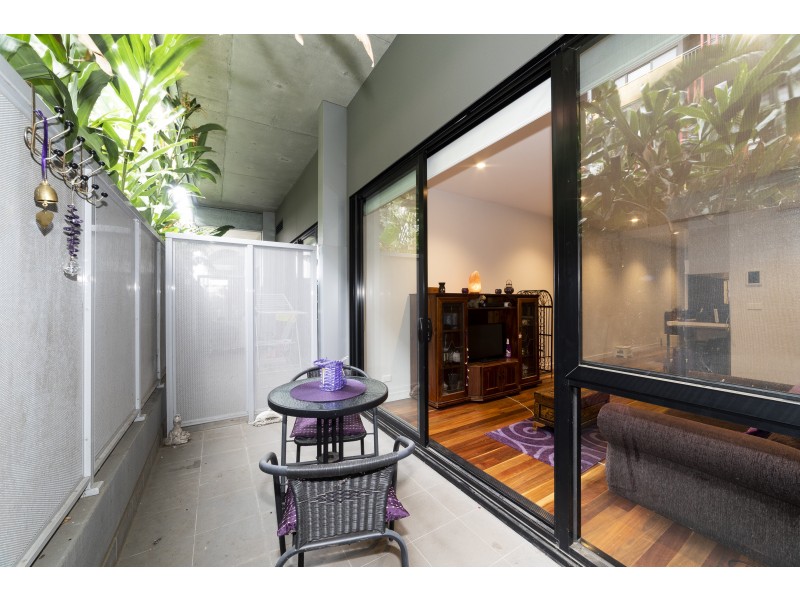 613/59 Paisley Street, Footscray VIC 3011