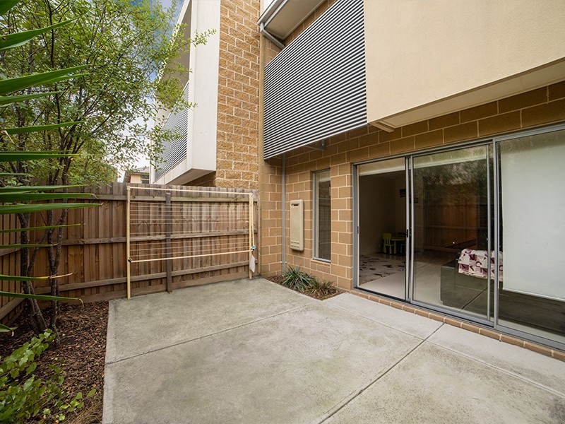 21 Florence Place, Sunshine West VIC 3020