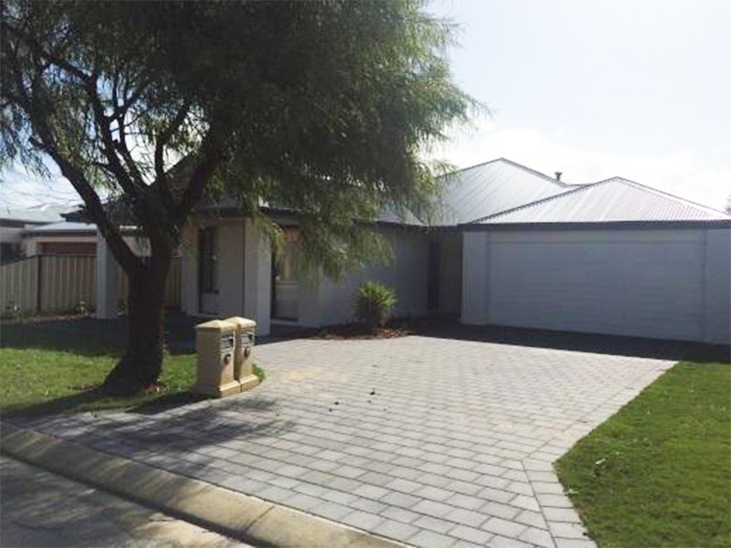 6B  Iris Court, Coodanup WA 6210