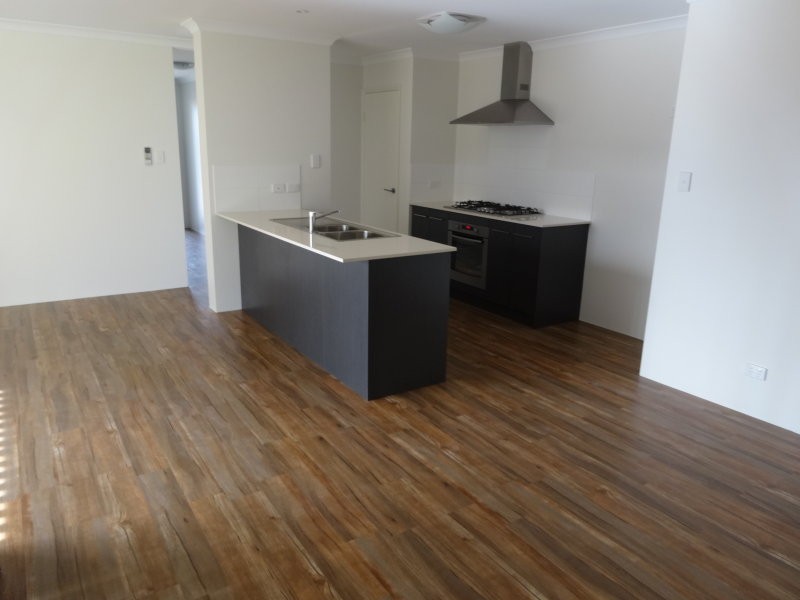 5 Colarmi Brace, Wandina WA 6530