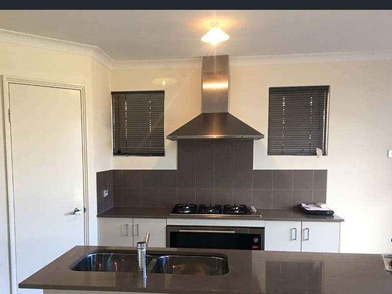 5B Hyden Road, Banksia Grove WA 6031