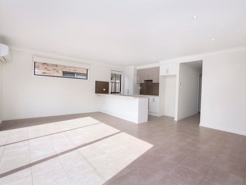 1/7 Sophia Street, Sunshine West VIC 3020