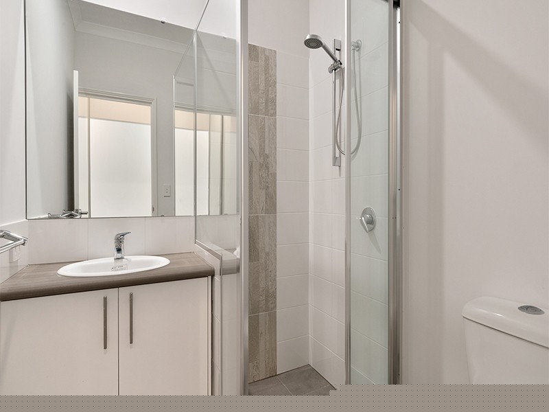 11 Yarran Street, Armadale WA 6112