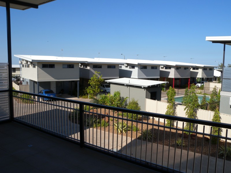 12/10 Damascene Crescent, Bellamack NT 0832