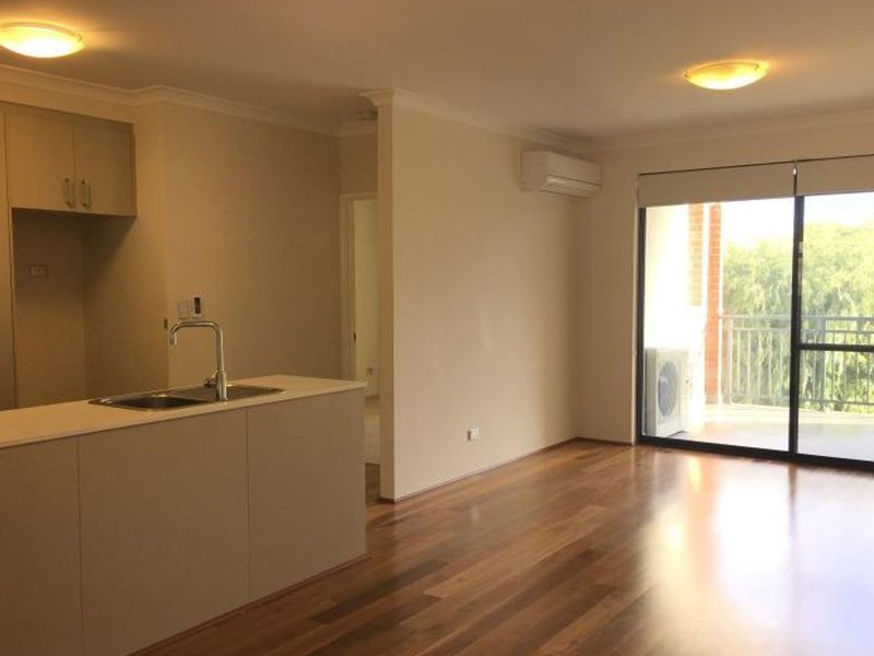 4/124 Seventh Avenue, Maylands WA 6051