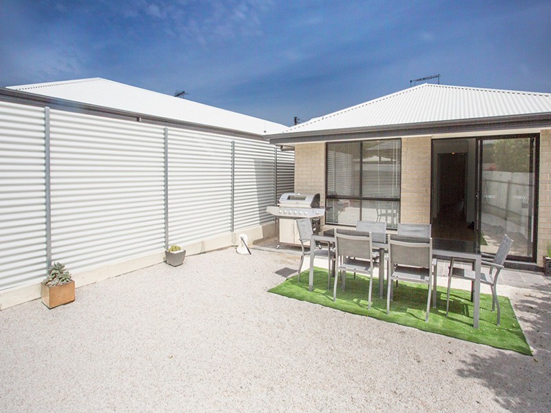 16A Alderney  Avenue, Clearview SA 5085