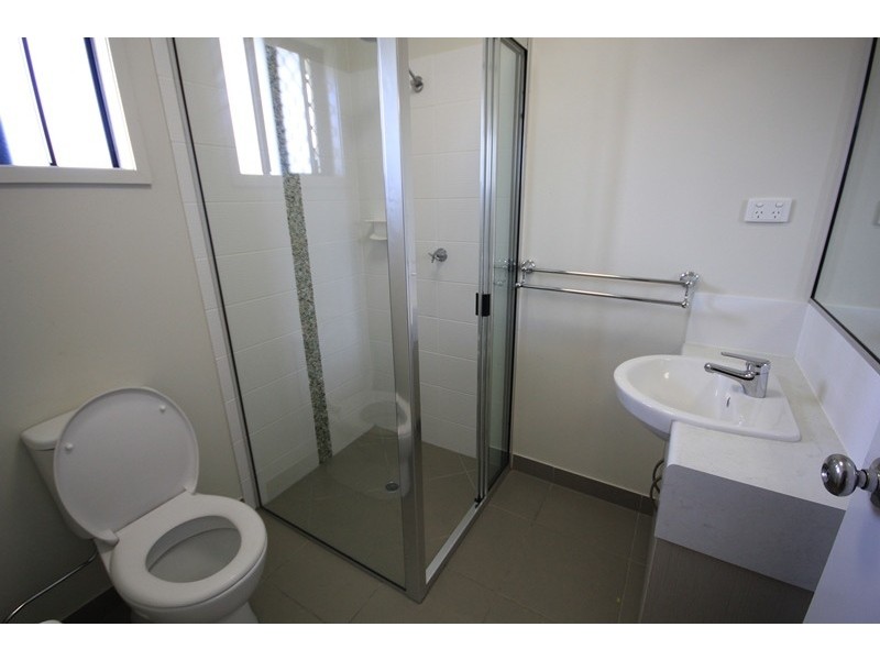 [NRAS] 13  Hollanders  Crescent, Kelso QLD 4815