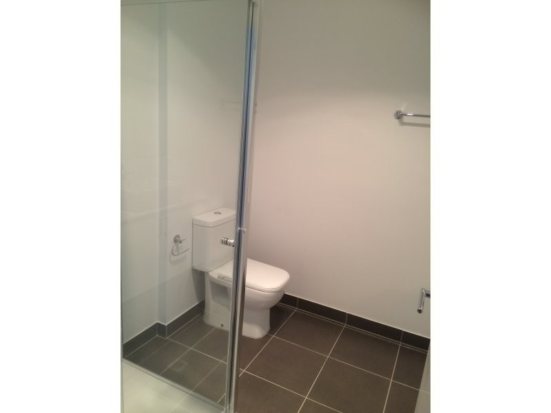 101/305 Buckley Street, Aberfeldie VIC 3040