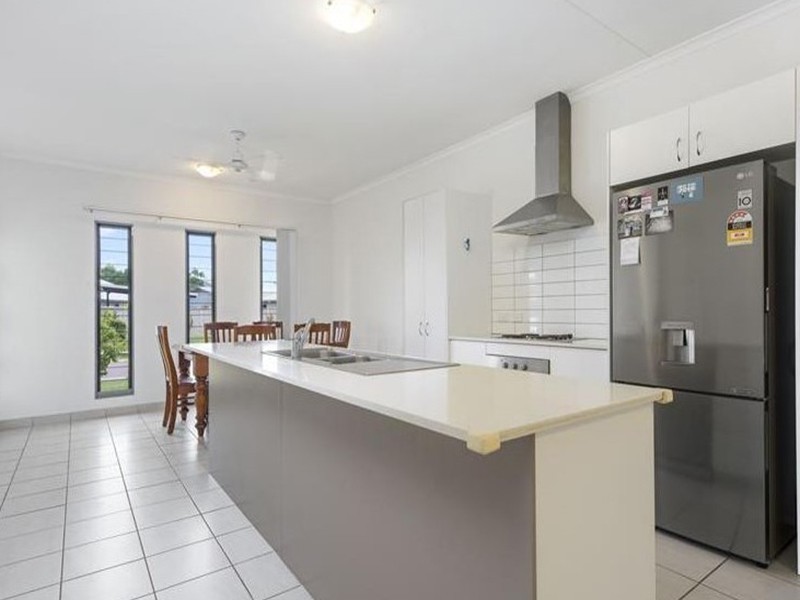 5 Groves Street, Bellamack NT 0832