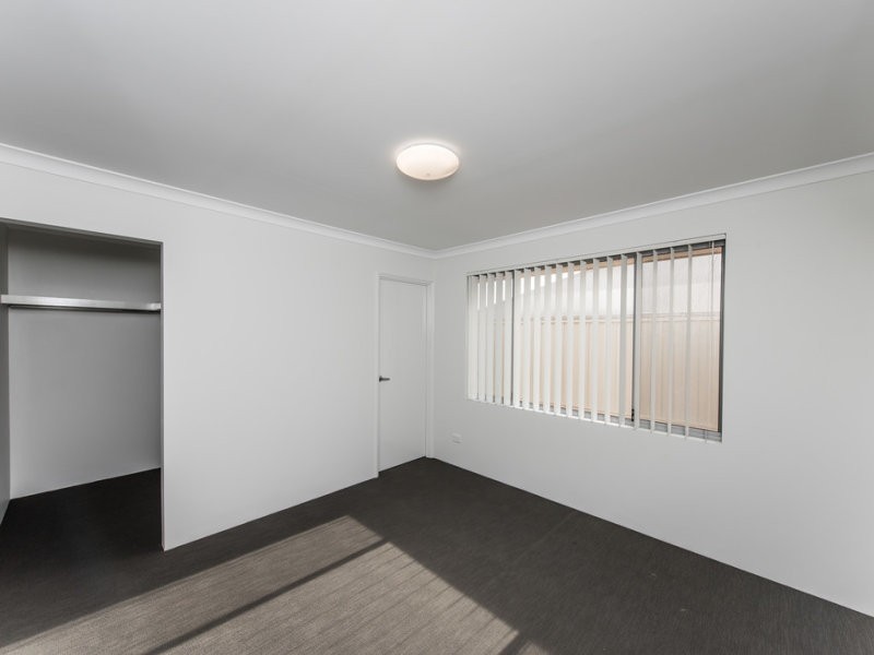 14 Swell Terrace, Glenfield WA 6532