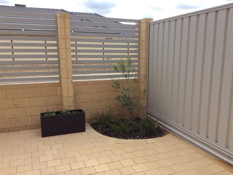 6/80 Dowitcher Loop, Gosnells WA 6110