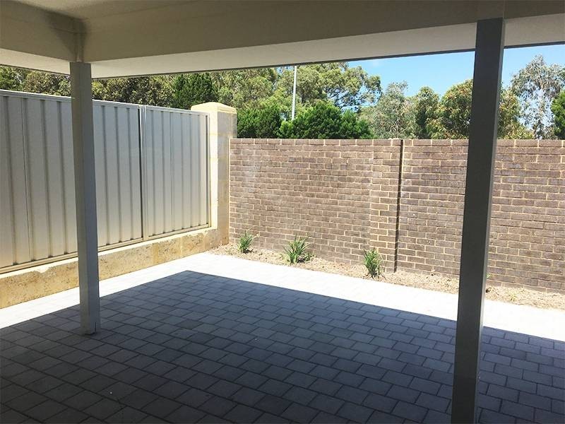 72 Vignerons Loop, Hocking WA 6065