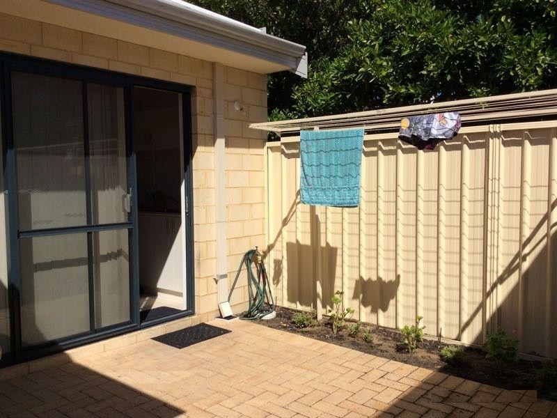 2/9 Harold Street, Gosnells WA 6110