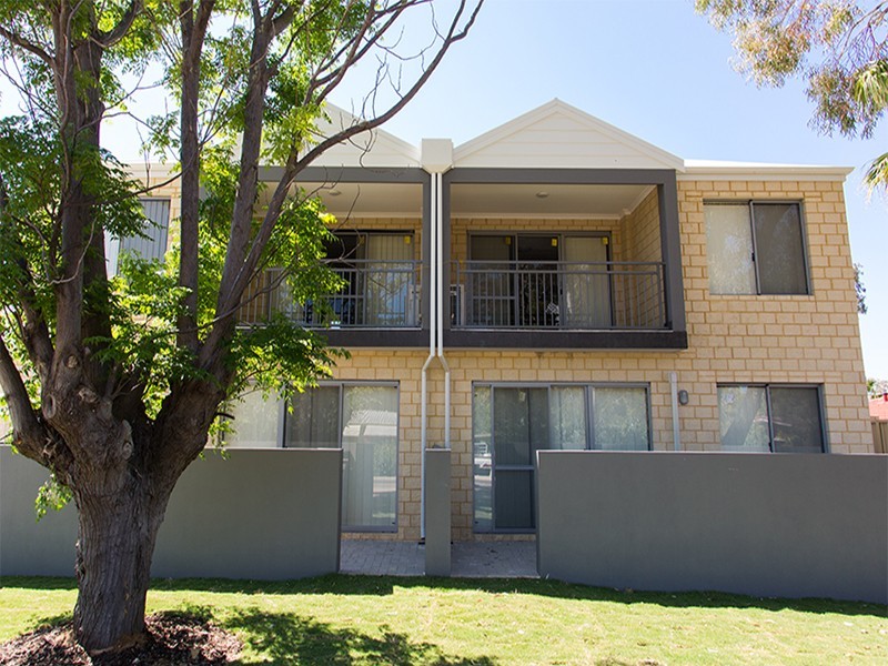 20/20 Service  Street, Mandurah WA 6210