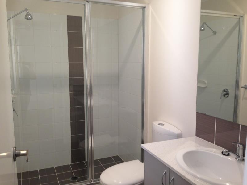 3/228 Landsdale  Road, Landsdale WA 6065