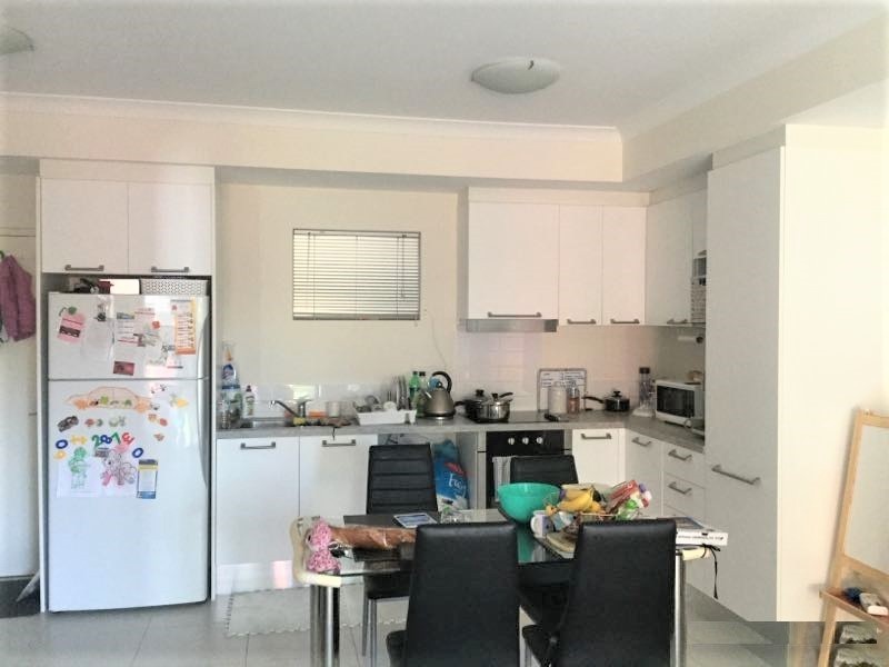 9/7 Streatham  Street, Beckenham WA 6107