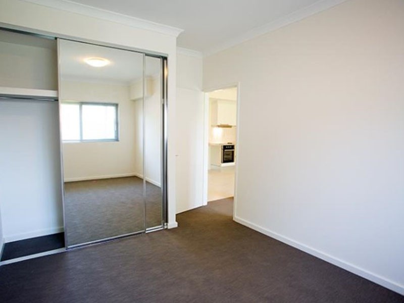 9/7 Streatham  Street, Beckenham WA 6107