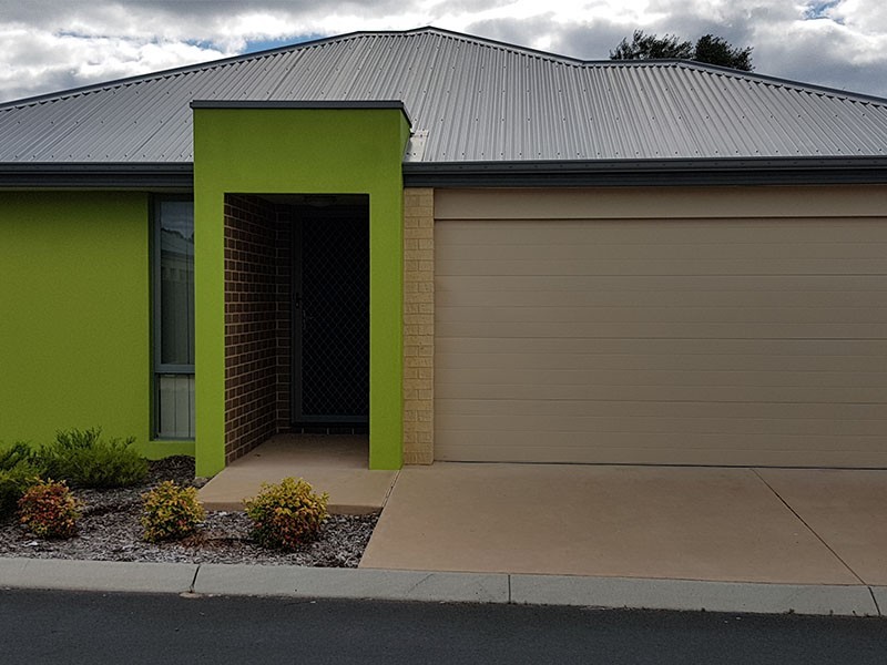 4/8 Locke Street, Carey Park WA 6230