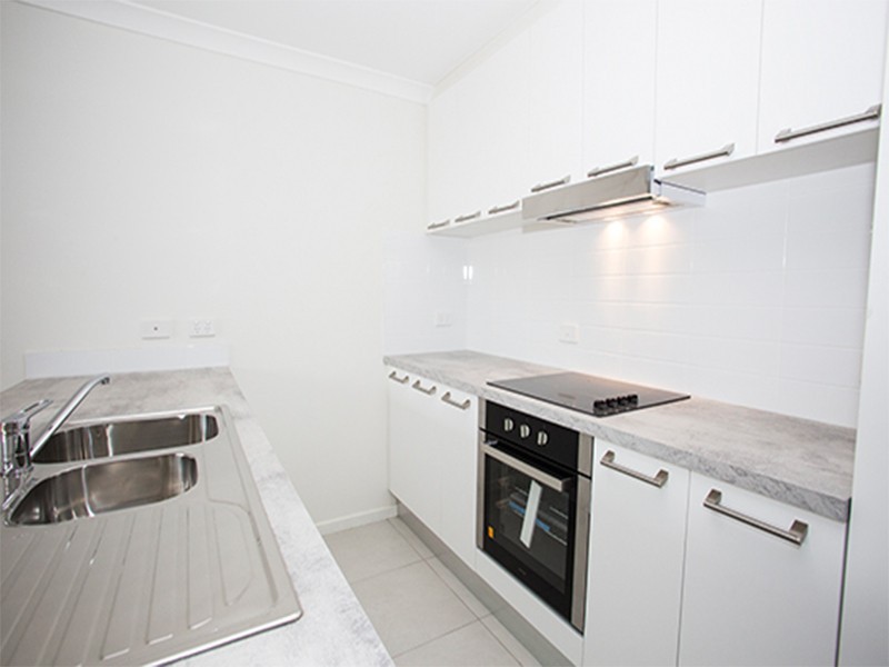 11/21 Harley Way, Medina WA 6167