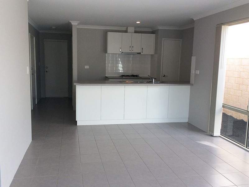 3 Belches Loop, Seville Grove WA 6112