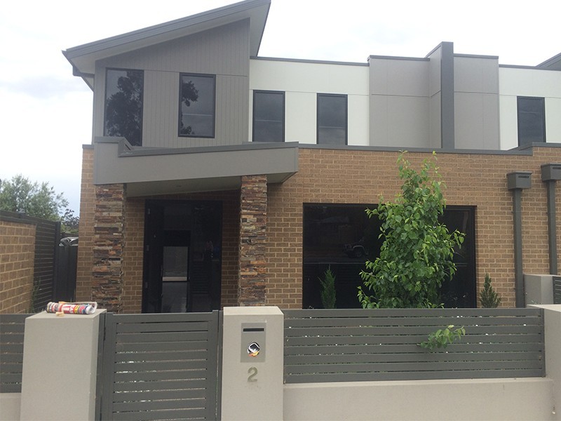 2/53 Weeroona Avenue, White Hills VIC 3550