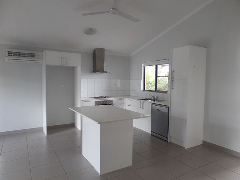 2/17 Henry Road, Johnston NT 0832