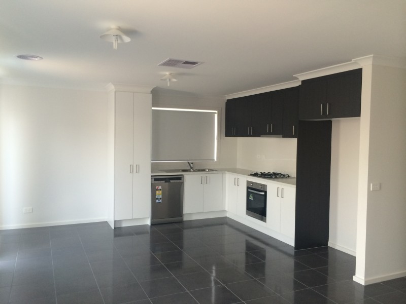 4 Cecil Street, North Bendigo VIC 3550