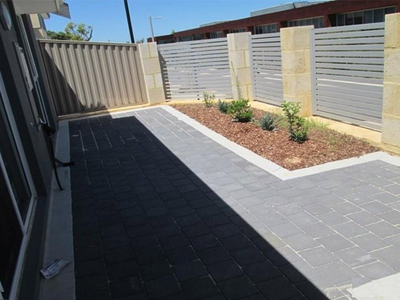 22 Peel Row, Kwinana Town Centre WA 6167