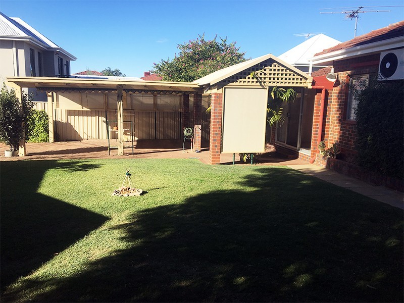 82 Birdwood Street, Innaloo WA 6018