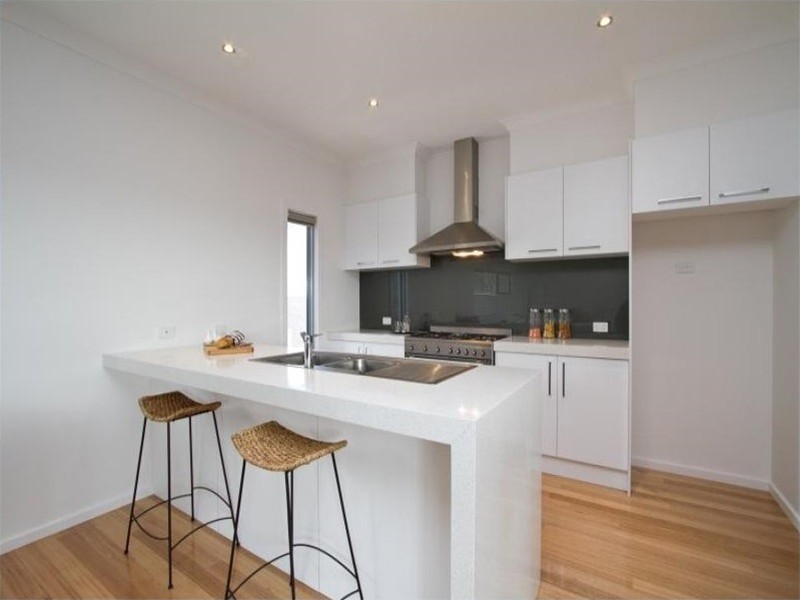 7E Wirth Street, Flora Hill VIC 3550