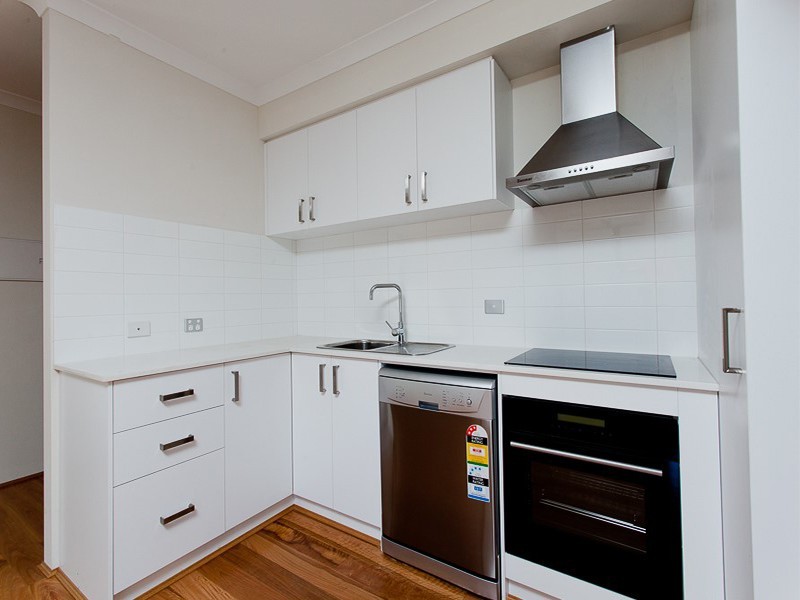 18/13 Wilson Street, Bassendean WA 6054