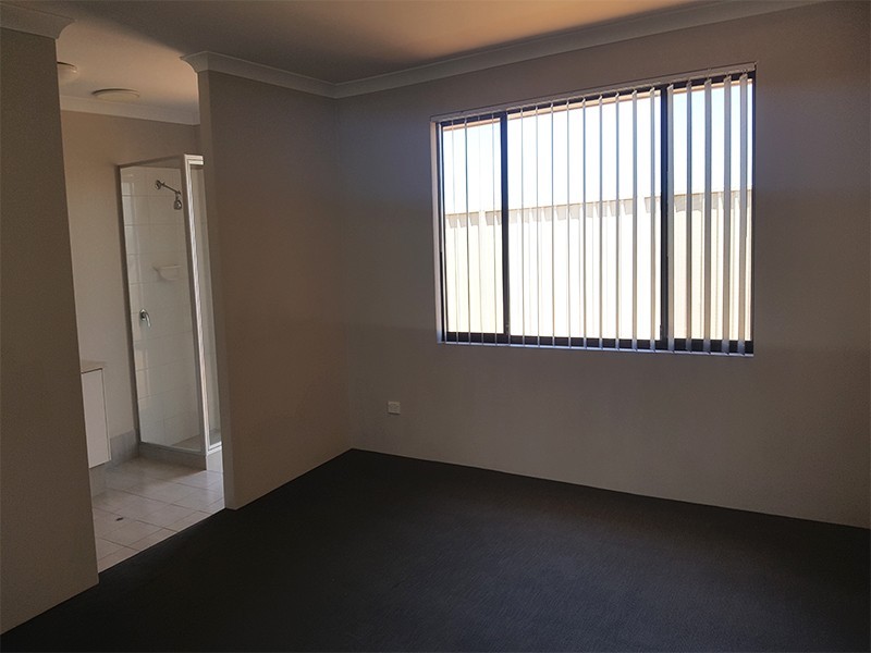 10 Swell Terrace, Glenfield WA 6532