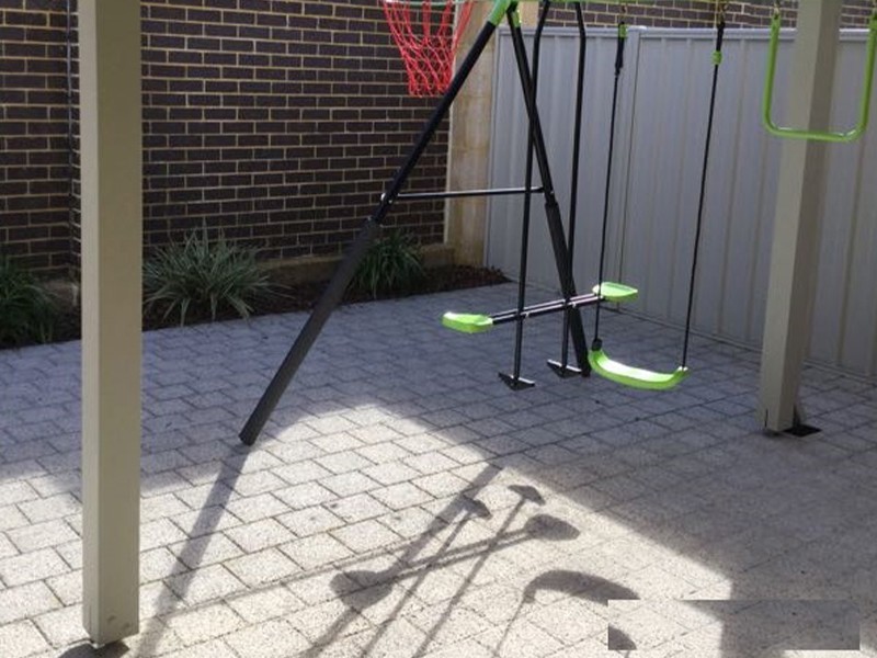 46 Vignerons Loop, Hocking WA 6065