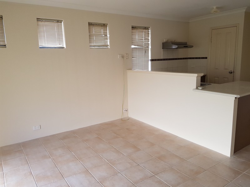 1/65 Seventh Road, Armadale WA 6112