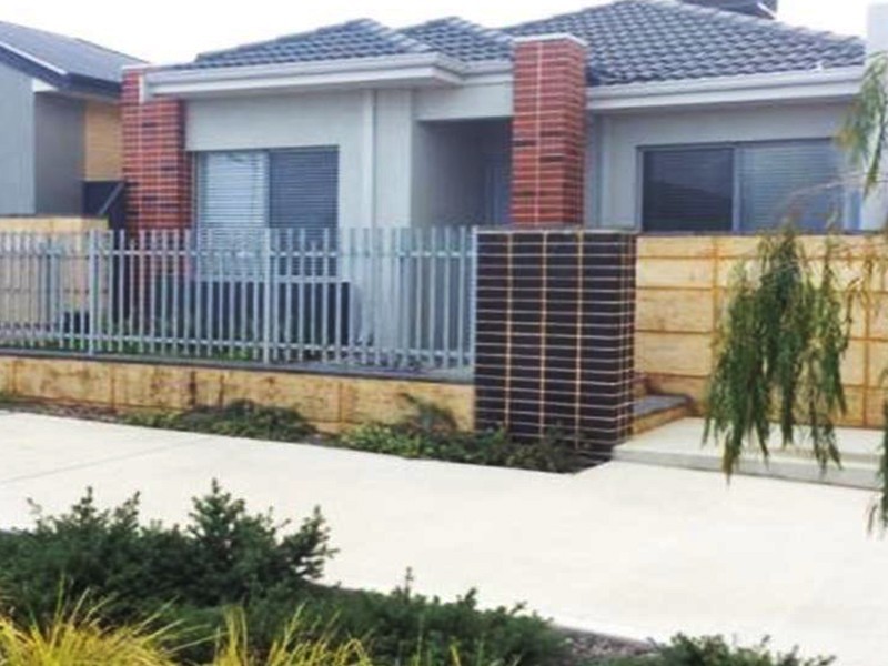 11 Pyrum Lane, Jindalee WA 6036