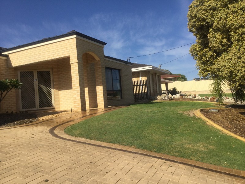 22 Mousehole Crescent, Yanchep WA 6035
