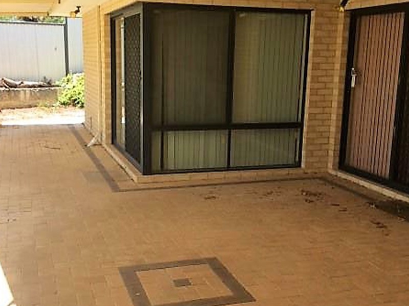 22 Mousehole Crescent, Yanchep WA 6035