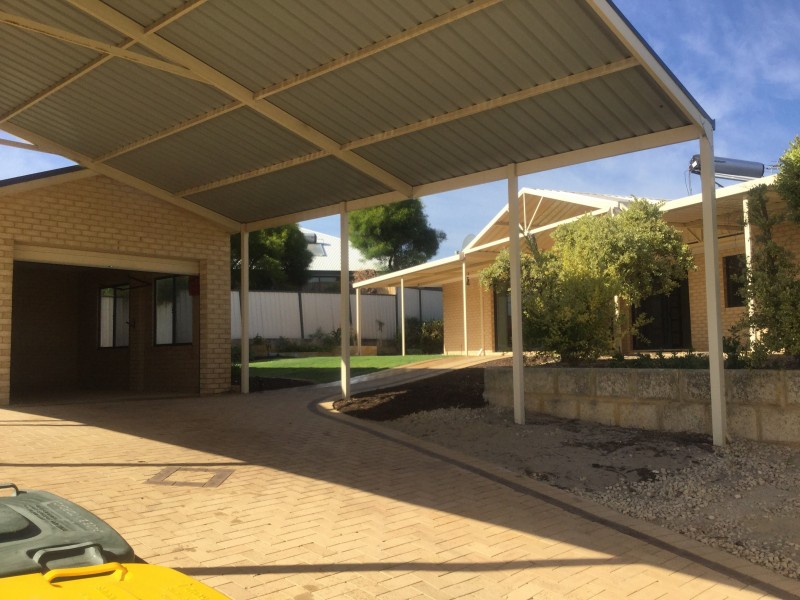 22 Mousehole Crescent, Yanchep WA 6035