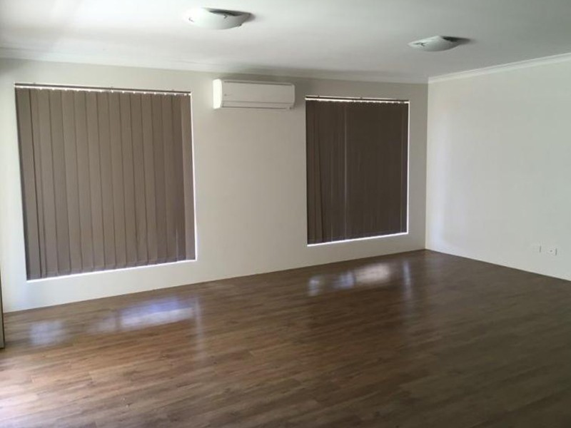 3 Lily Street, Wandina WA 6530