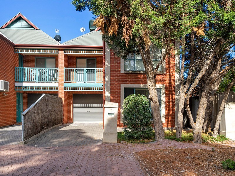7 Ascott Place, Oakden SA 5086