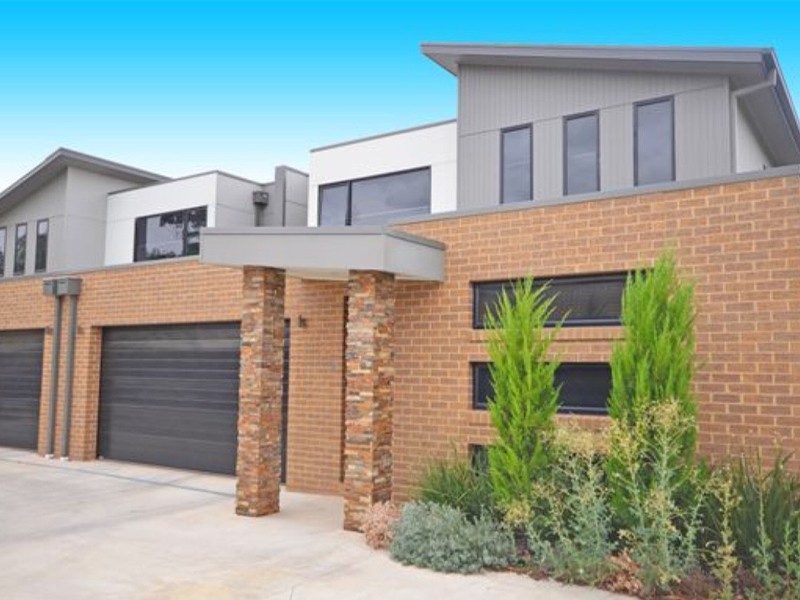 4/53 Weeroona Avenue, White Hills VIC 3550