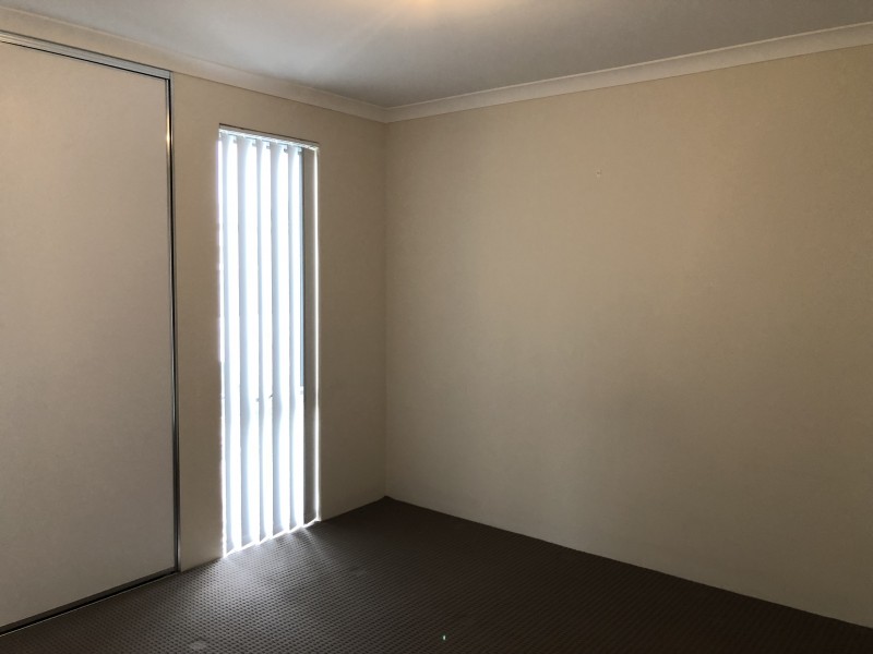 1/80 Dowitcher Loop, Gosnells WA 6110