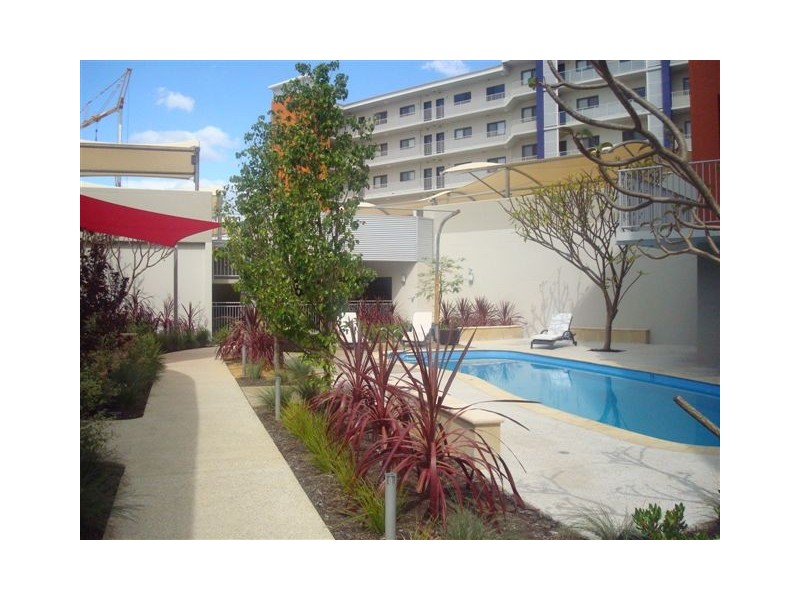 93/6 Walsh Loop, Joondalup WA 6027