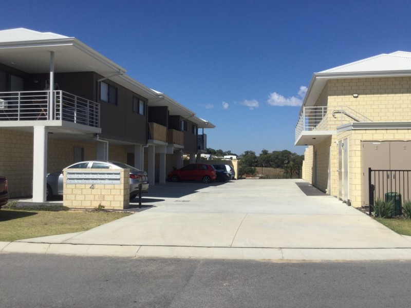 3B/4 Adnata Road, Beeliar WA 6164